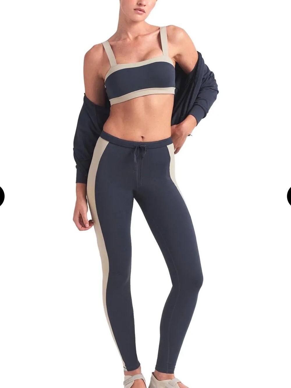 Nike x Skims Matte Shine Mix 29 inch legging XS EUC
